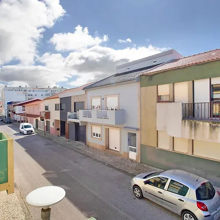 A O - Augusta Peniche